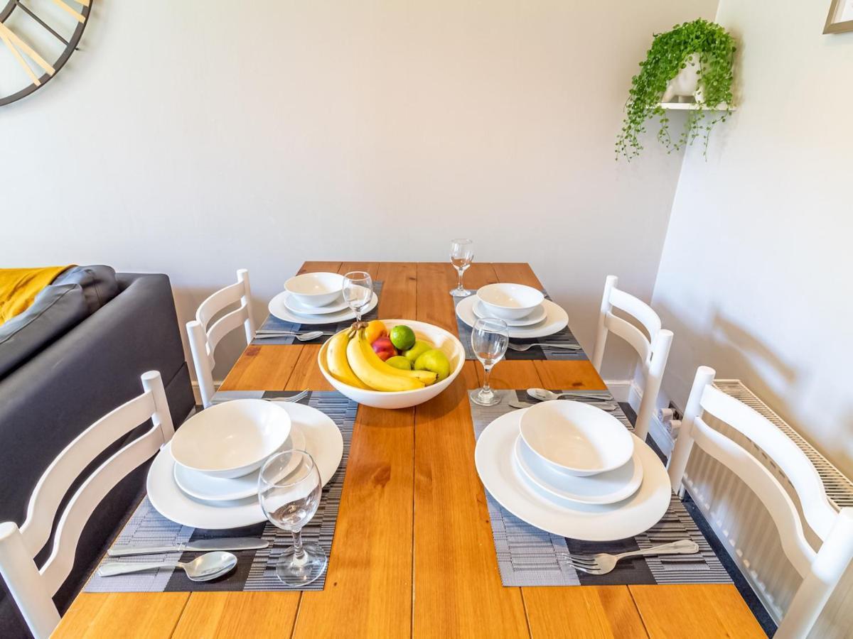 Pass The Keys Spacious And Homely Flat On The Royal Mile Edinburg Exteriör bild