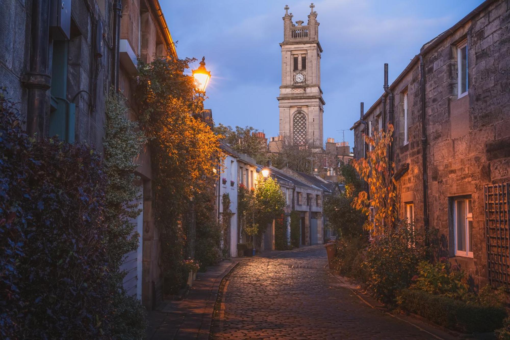 Pass The Keys Spacious And Homely Flat On The Royal Mile Edinburg Exteriör bild